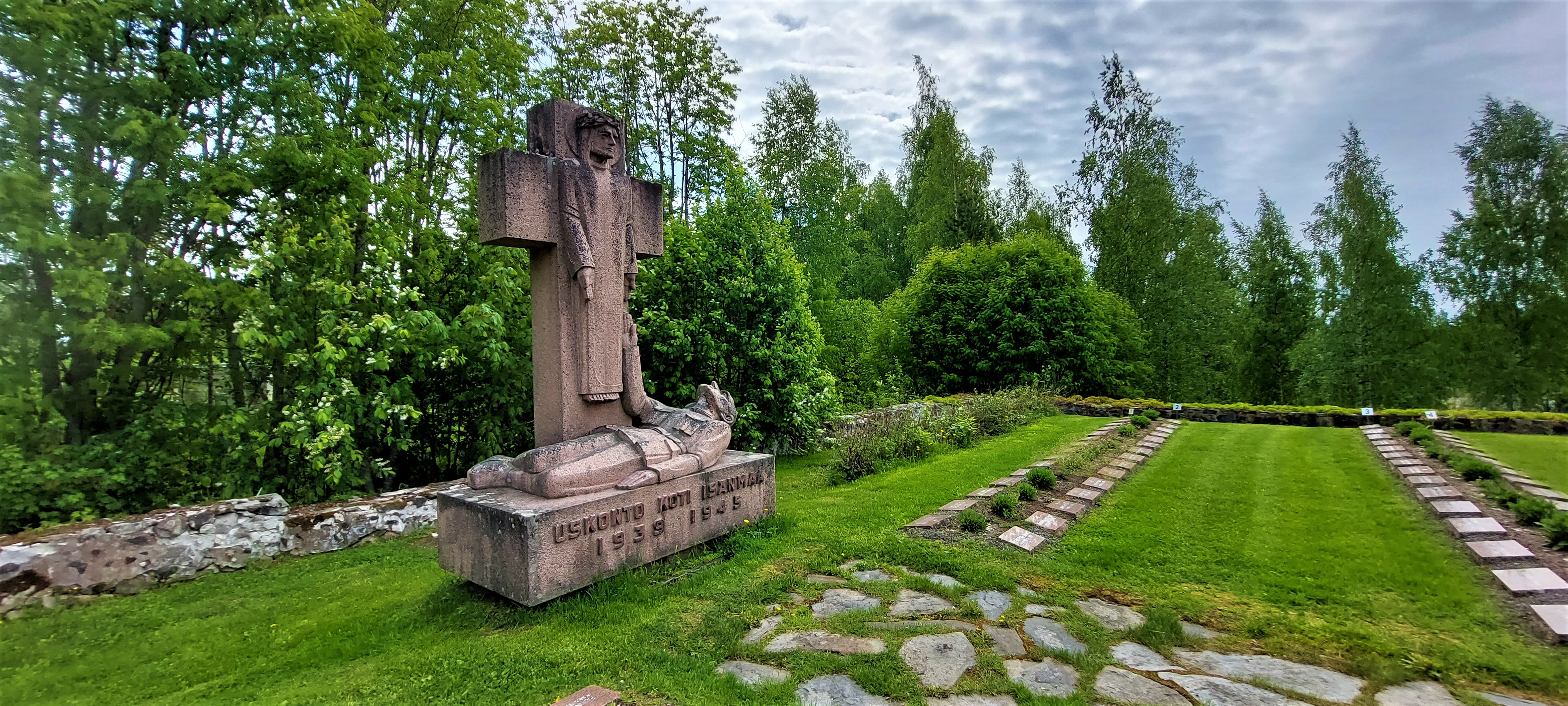 Rääkkylän sankarihautausmaa Rääkkylän sankarihautausmaa